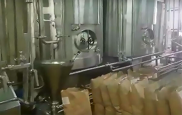 Milk powder reconstitution line