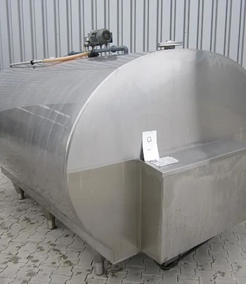 Milk storage tank